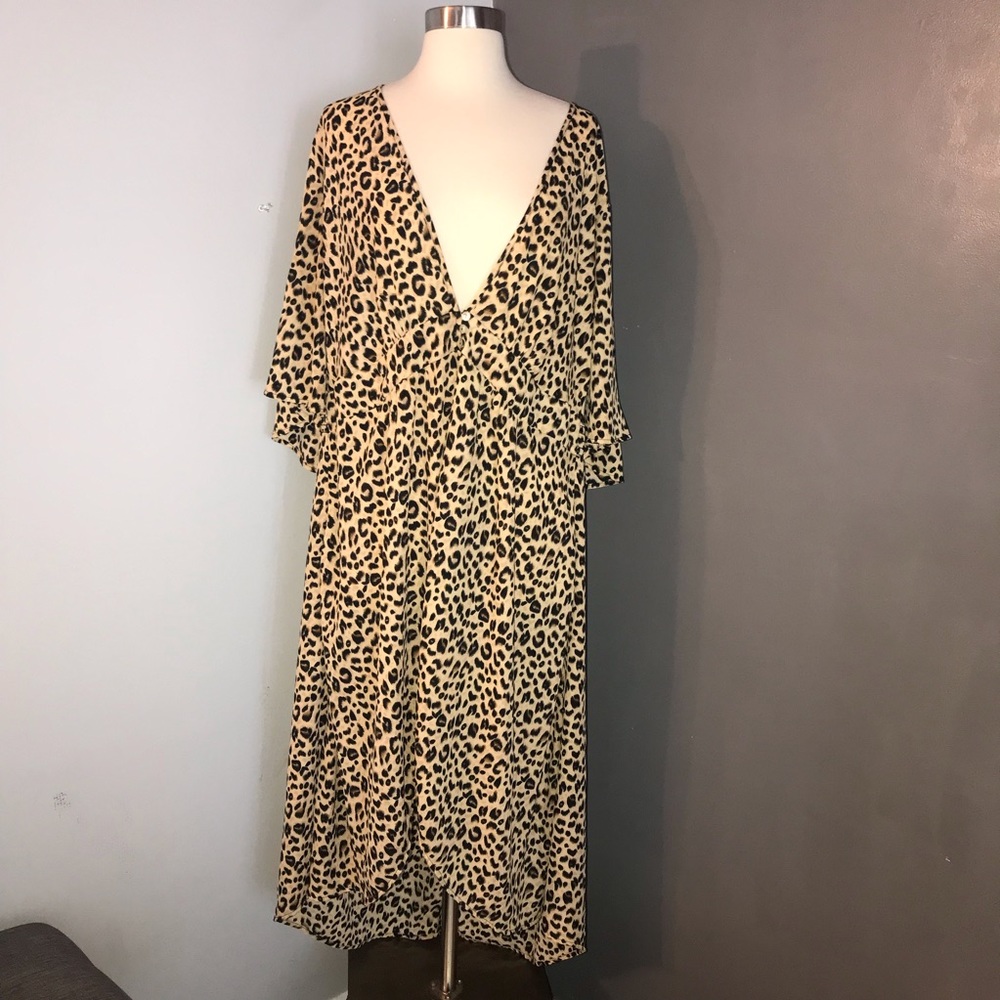 Torrid Animal print leopard Duster Plus Size 2 2XL high low